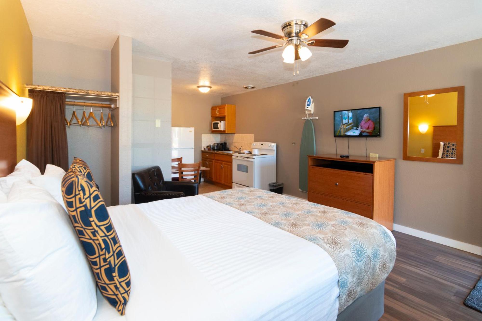 Nordic Inn And Suites ポートランド エクステリア 写真