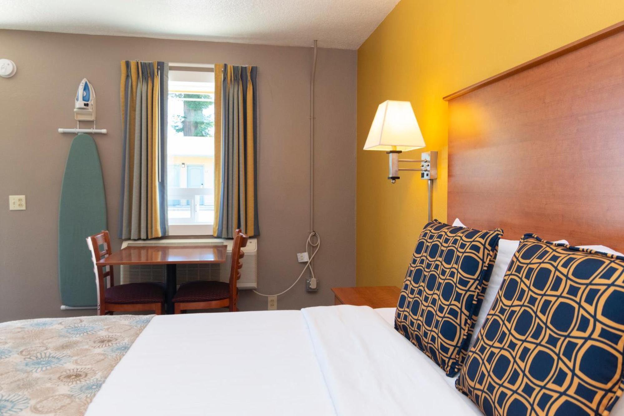 Nordic Inn And Suites ポートランド エクステリア 写真