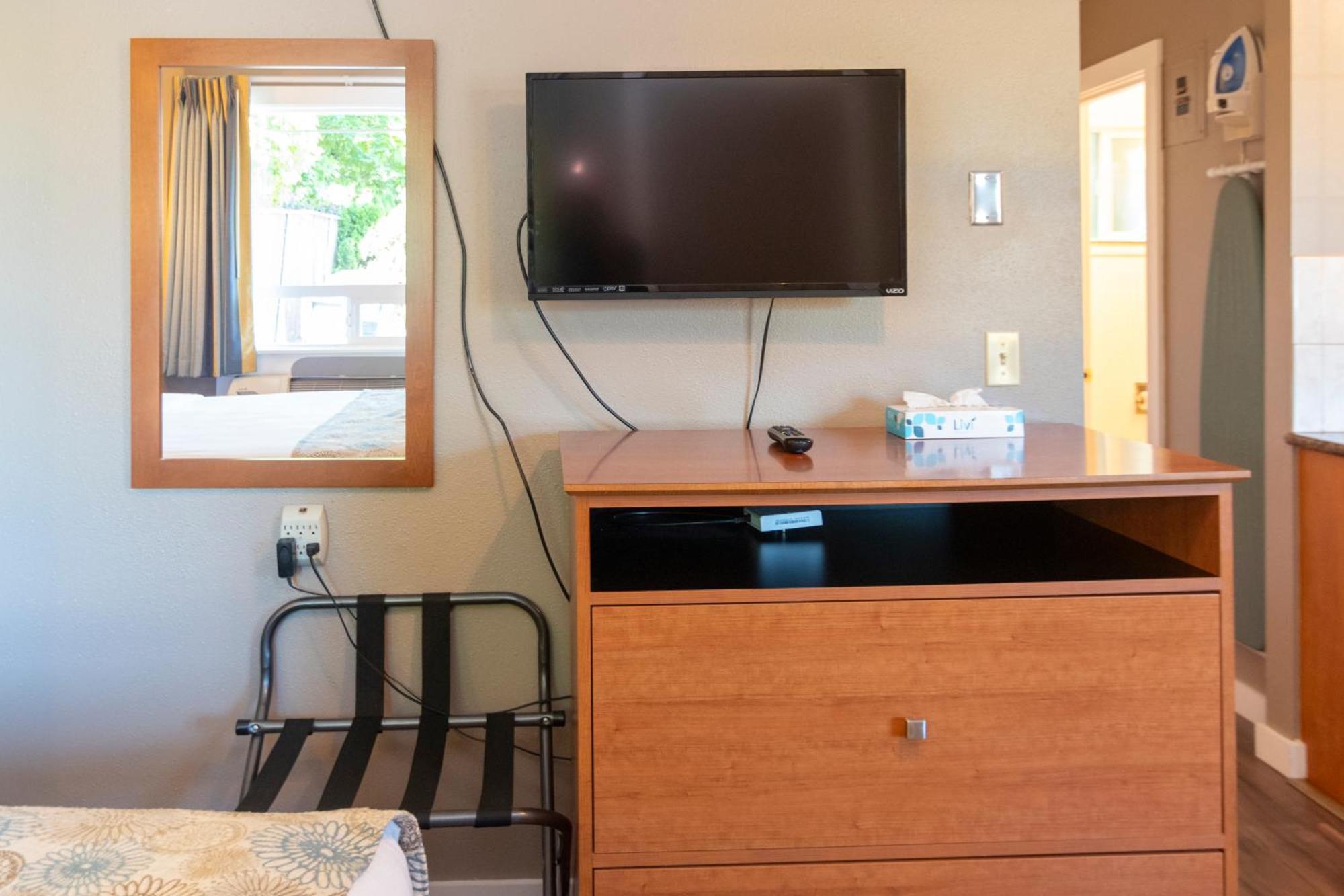 Nordic Inn And Suites ポートランド エクステリア 写真
