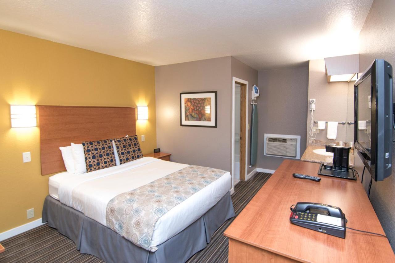 Nordic Inn And Suites ポートランド エクステリア 写真