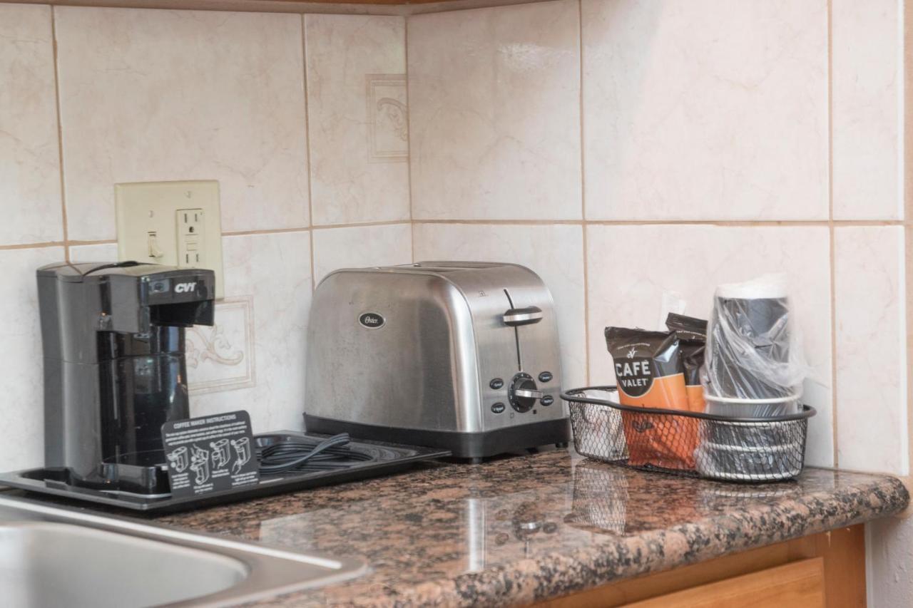 Nordic Inn And Suites ポートランド エクステリア 写真
